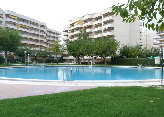 Delux Salou